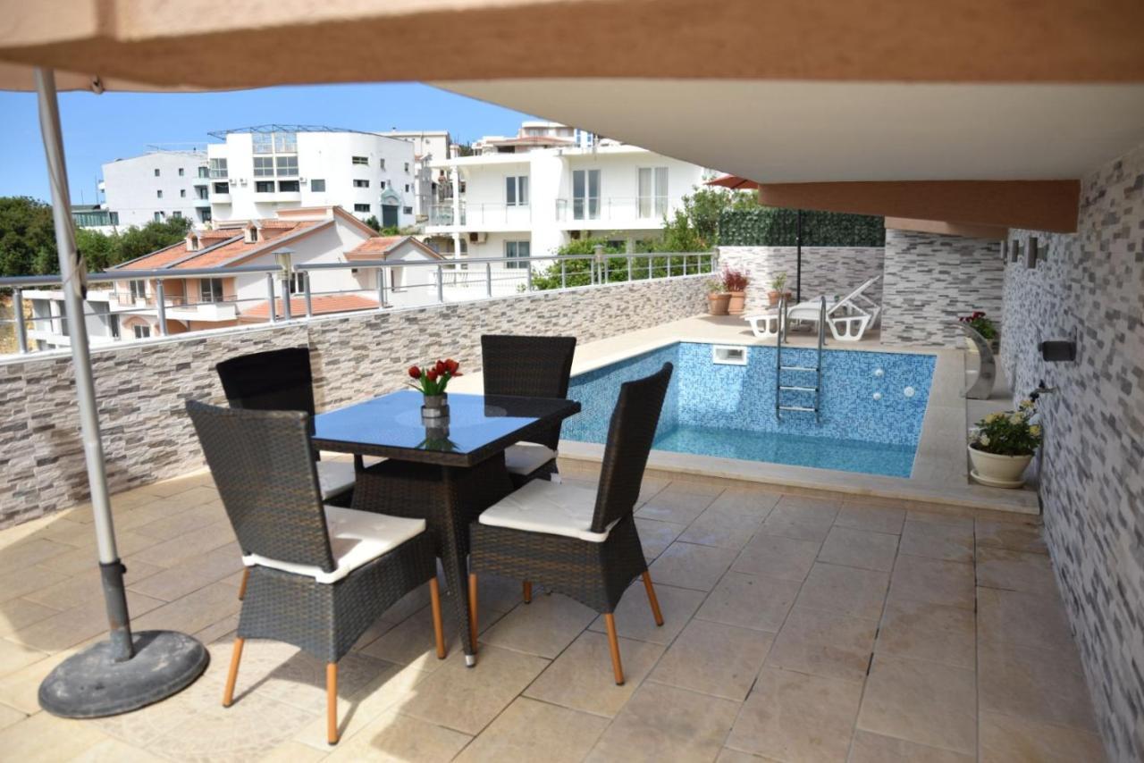 Evropa 2 Apartment *